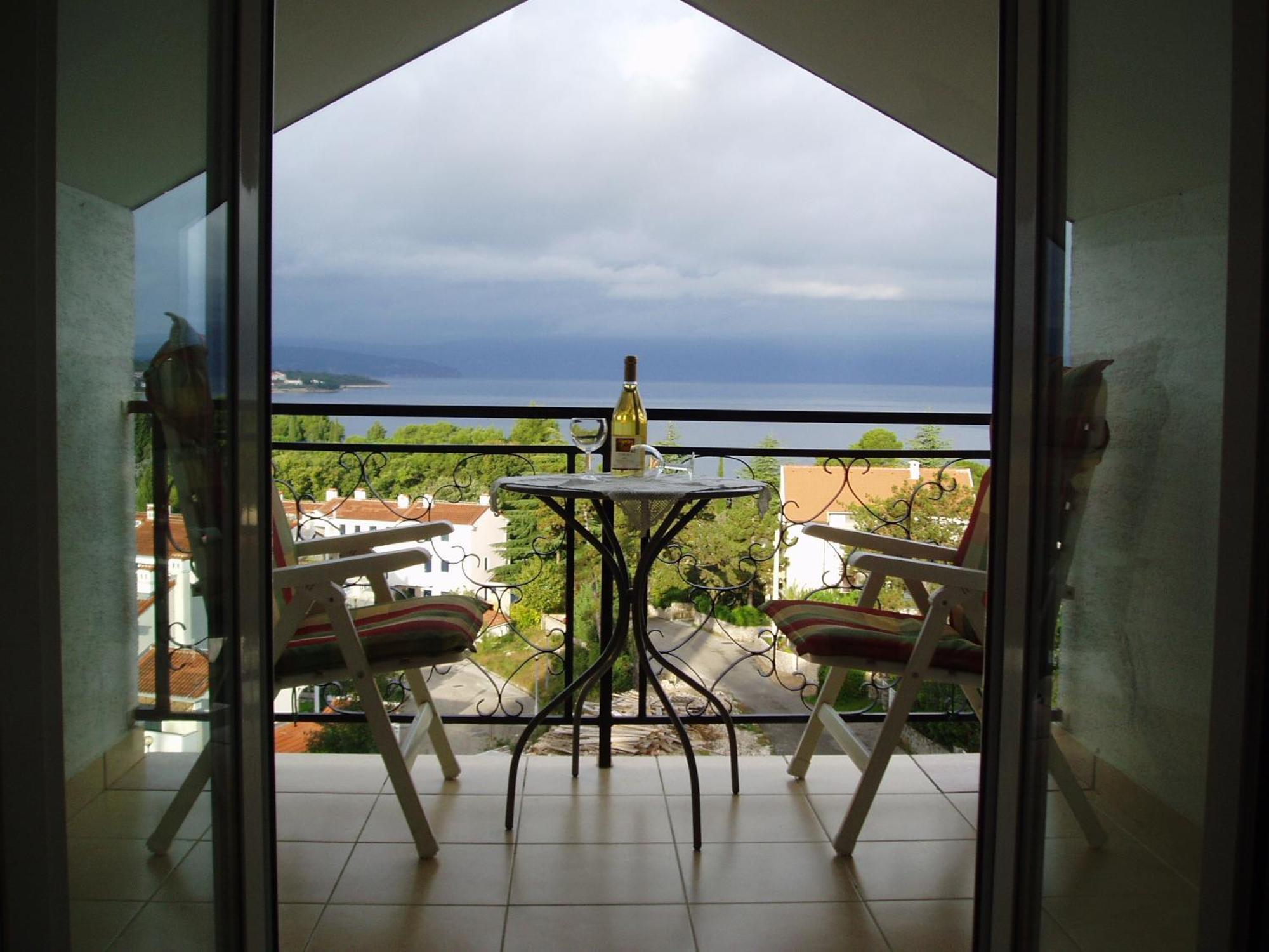 Apartments Villa Elizabet Малинска Стая снимка